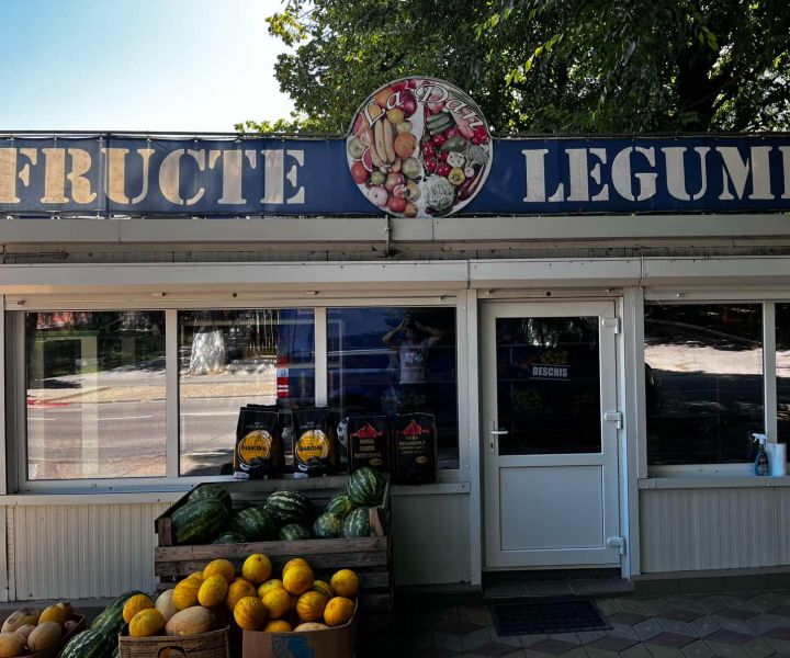 Dan Fruct hero image